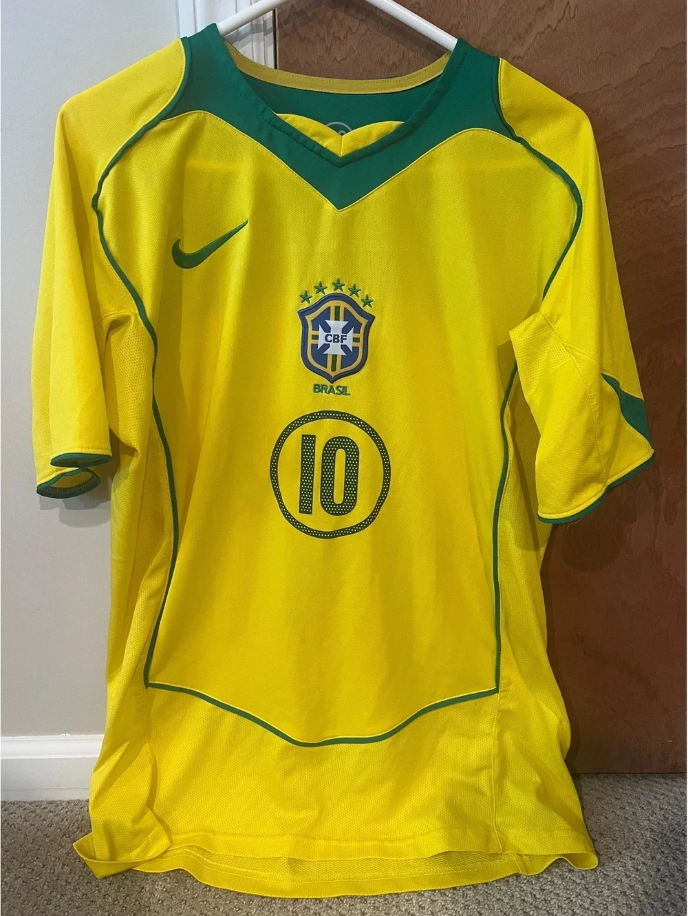 Vintage Nike 2004 Brazil Ronaldinho Jersey